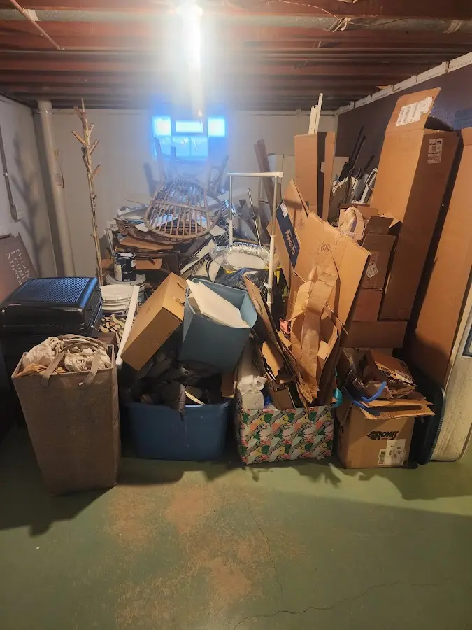 Roll-off dumpster container at job site for Yard Waste Dumpster Rental in Corona de Tucson